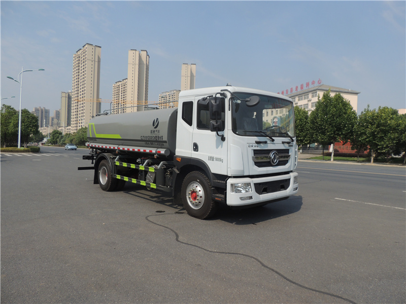 D9多利卡15方灑水車|CLT5185GSSEQ6型灑水車