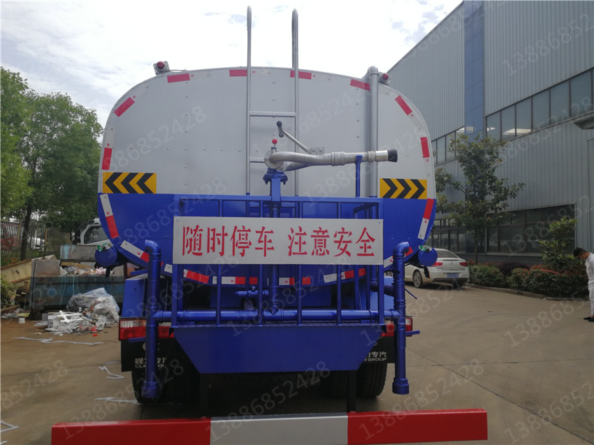 東風18方浴池送