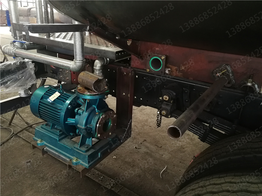 湖北盈通汽車掃路車價格