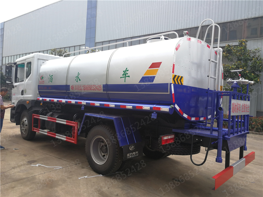 湖北盈通汽車掃路車價格