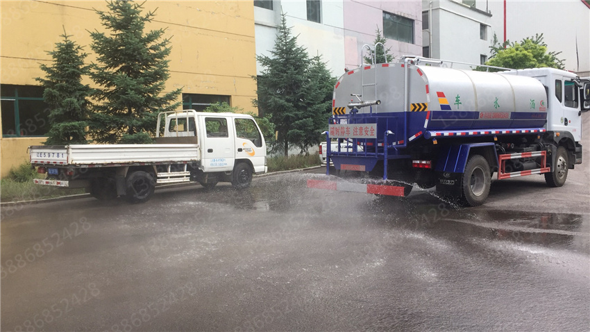 湖北盈通汽車湖北藍牌東風抑塵車