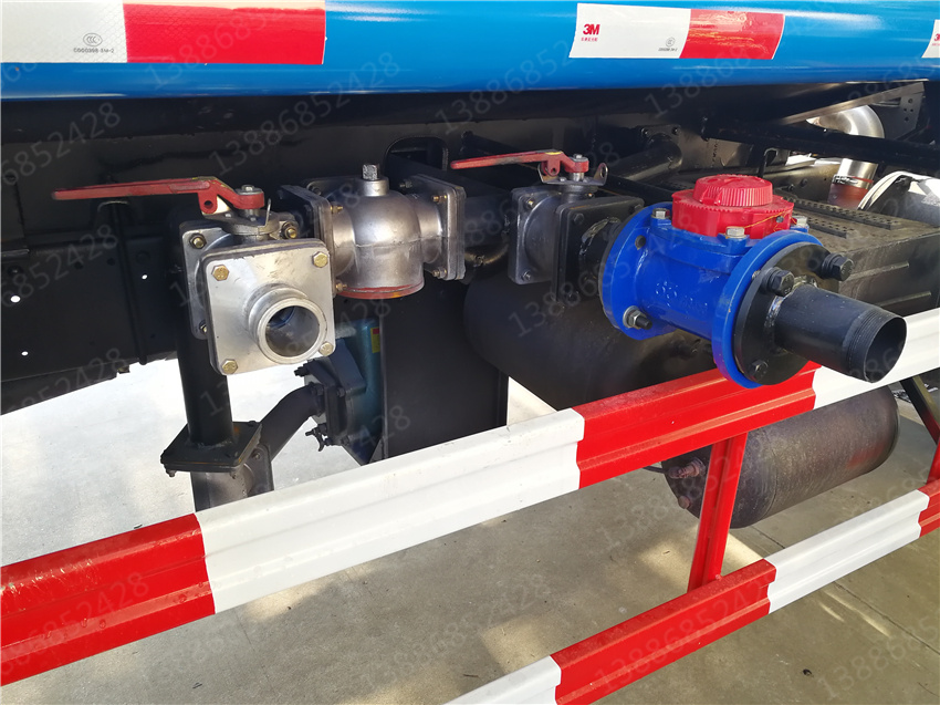 湖北盈通汽車廣東藍牌福田抑塵車價格