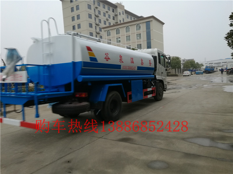 保溫?zé)崴\(yùn)輸車多少錢一輛